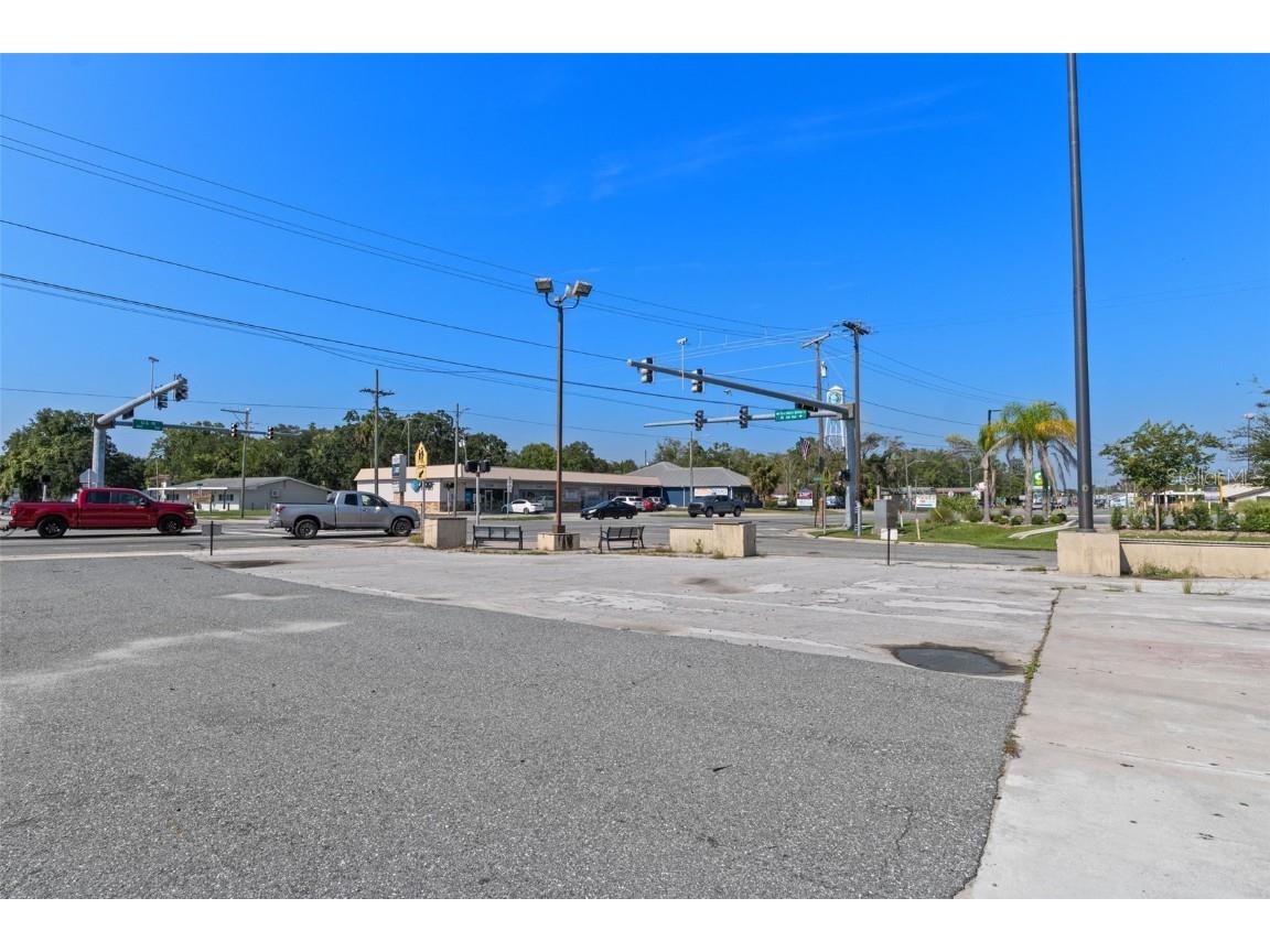 669 NE Us Highway 19 Crystal River FL 34429 OM708177 image26