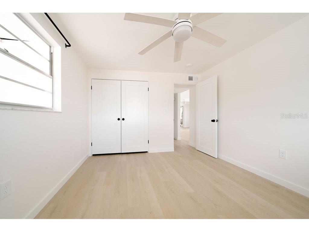 669 Spanish Drive N #21 Longboat Key FL 34228 A4653816 image12