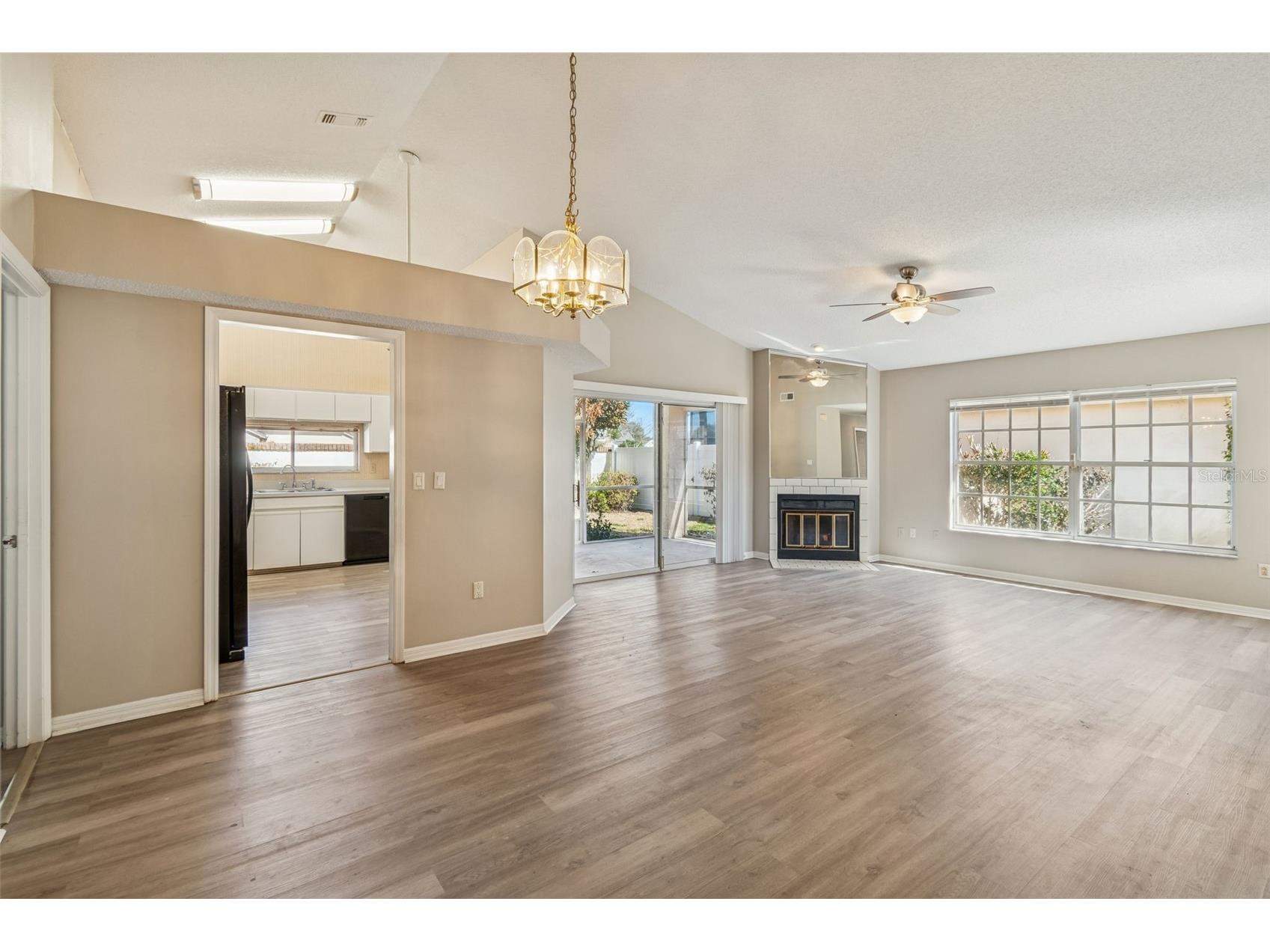 669 Via Milano Apopka FL 32712 TB8470770 image5