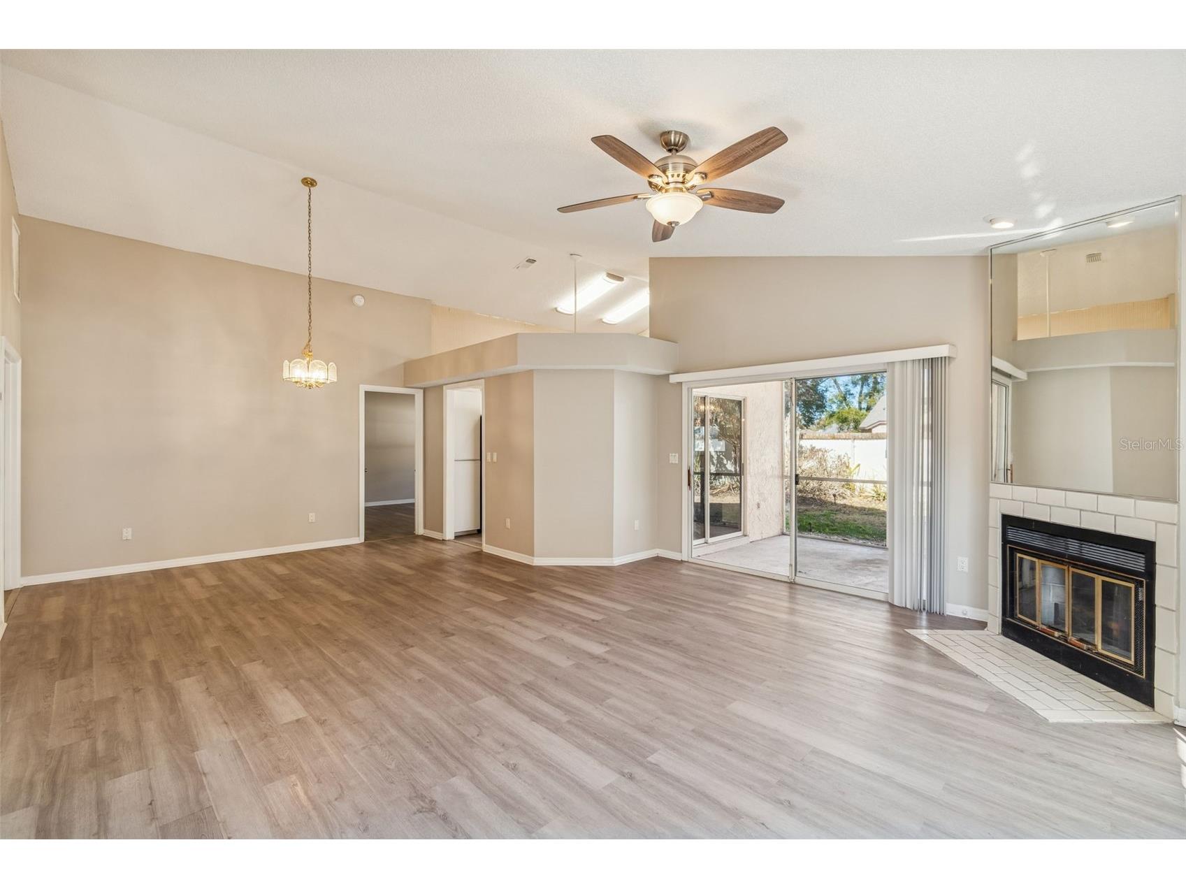 669 Via Milano Apopka FL 32712 TB8470770 image6