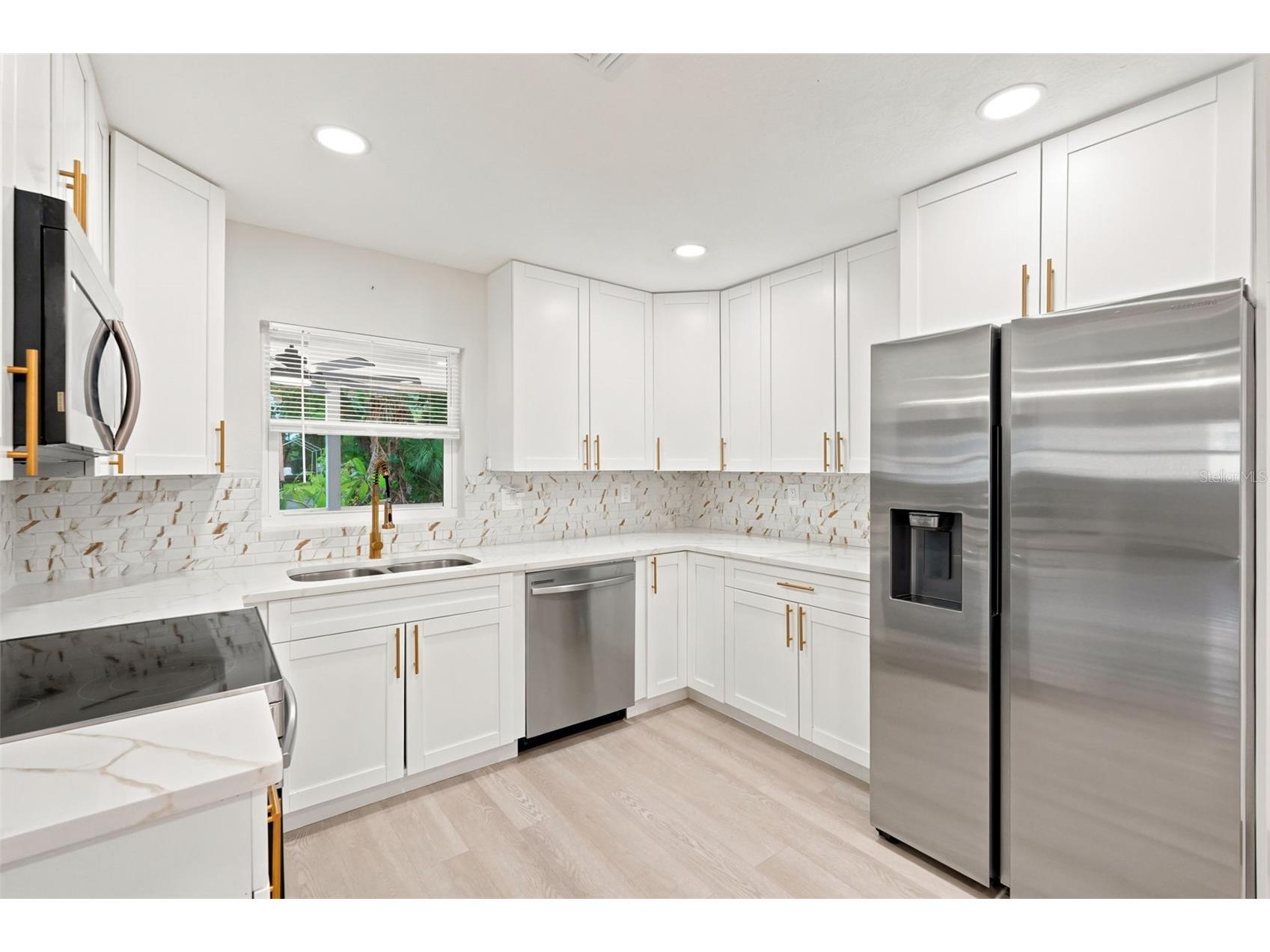 6691 56th Avenue N Saint Petersburg FL 33709 TB8520498 image10