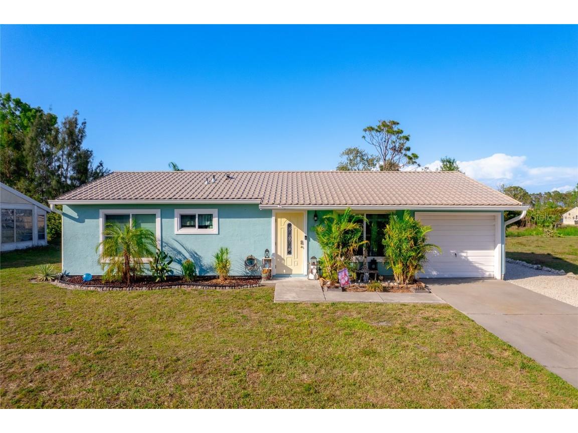 6692 Dennison Avenue North Port FL 34287 C7475007 image1