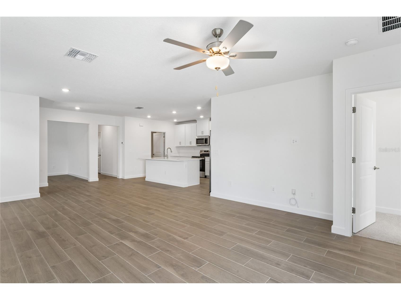 6692 Homebound Way New Port Richey FL 34655 W7884055 image10