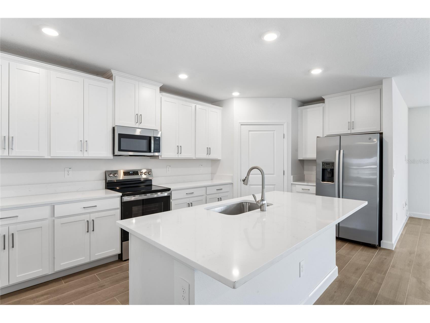 6692 Homebound Way New Port Richey FL 34655 W7884055 image13