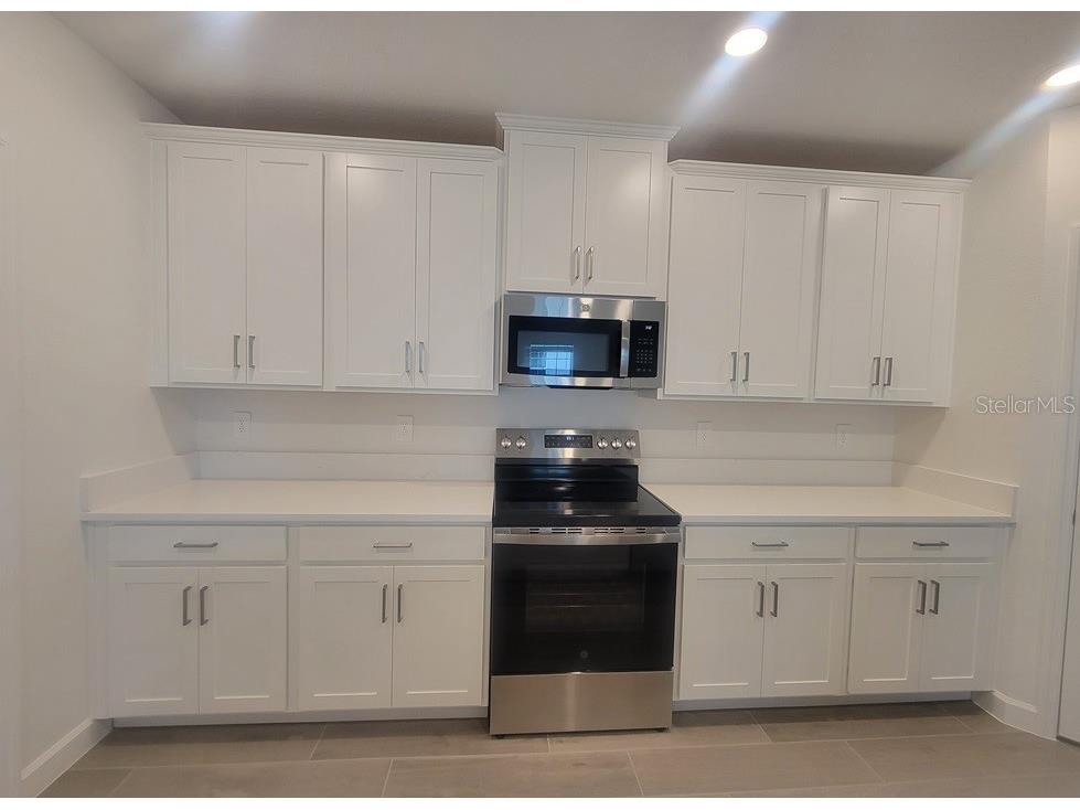 6692 Homebound Way New Port Richey FL 34655 W7886908 image8