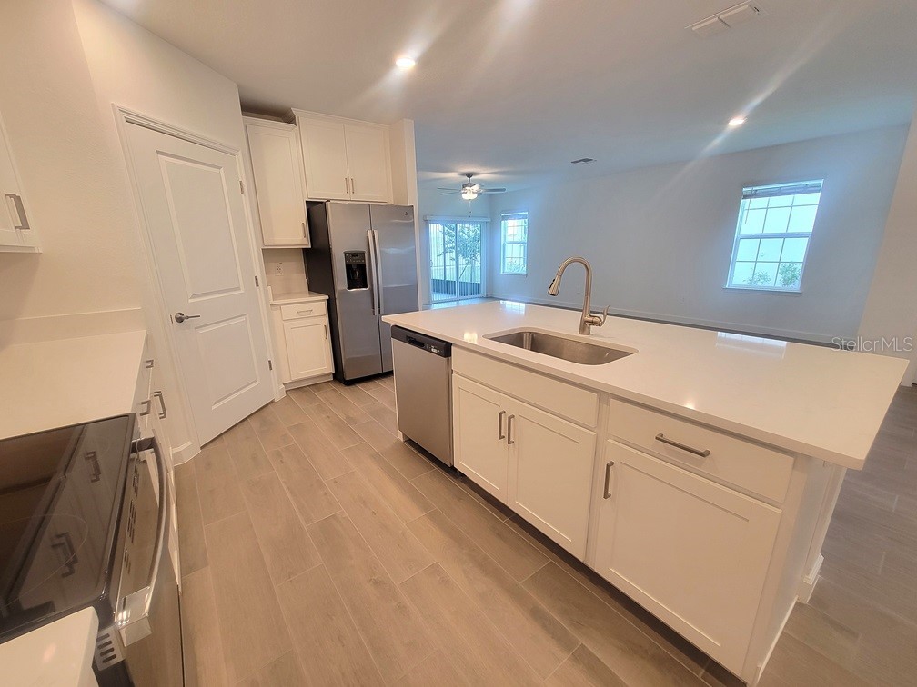 6692 Homebound Way New Port Richey FL 34655 W7886908 image9