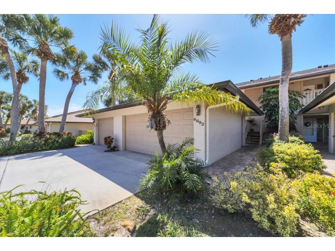 6692 Schooner Bay Circle #6692 Sarasota FL 34231 A4602261 image1