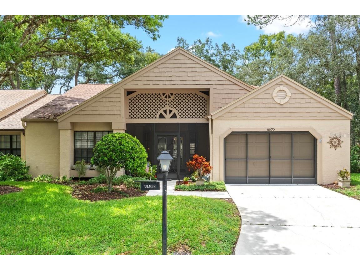 6695 Pin Oak Court Spring Hill FL 34606 W7866816 image1