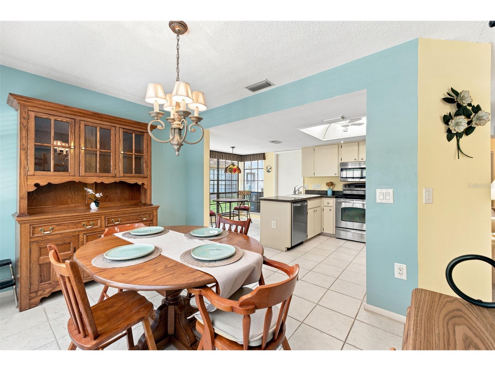6695 Pin Oak Court Spring Hill FL 34606 W7887339 image16