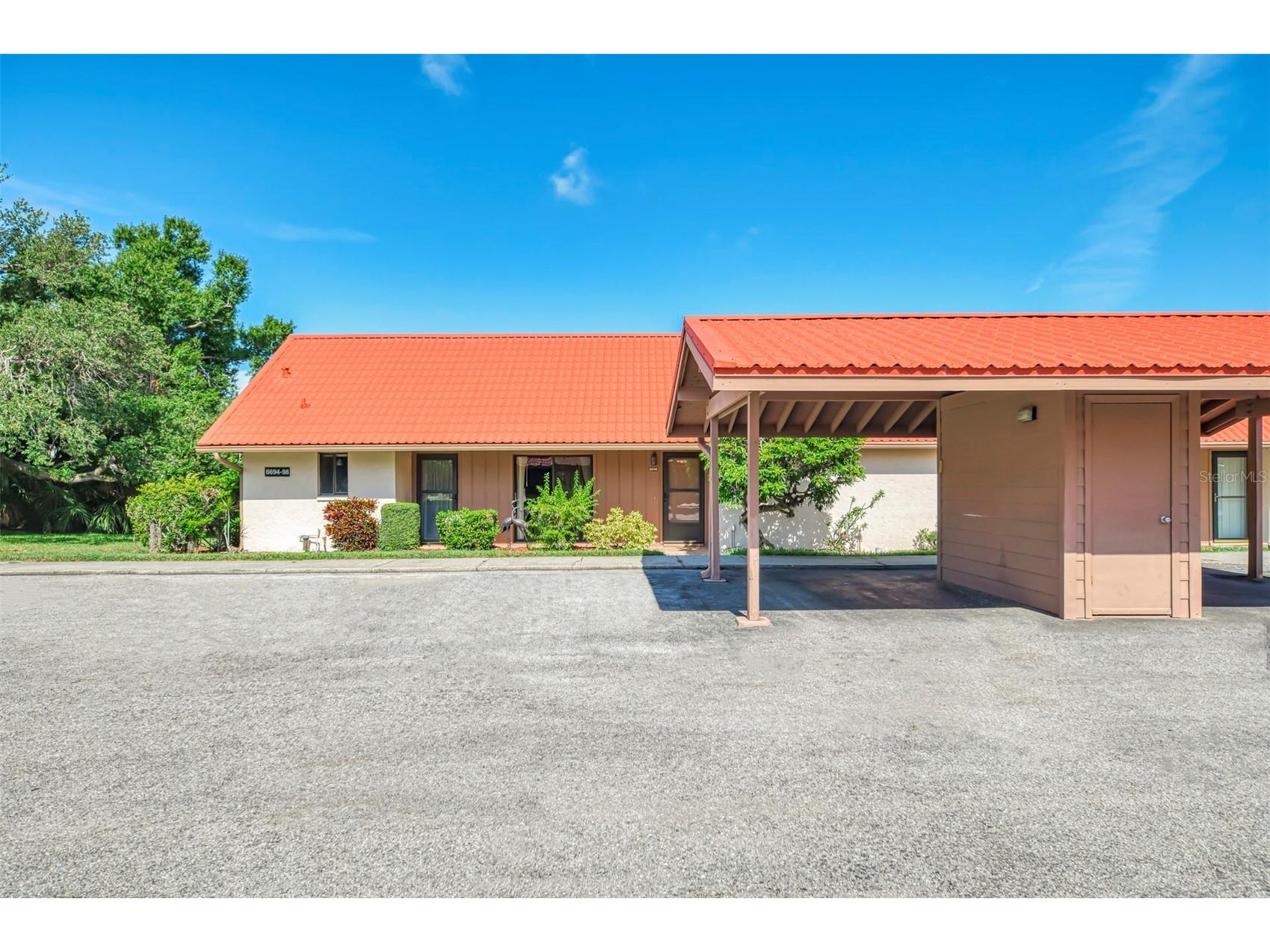 6698 Draw Lane #140 Sarasota FL 34238 A4699177 image1