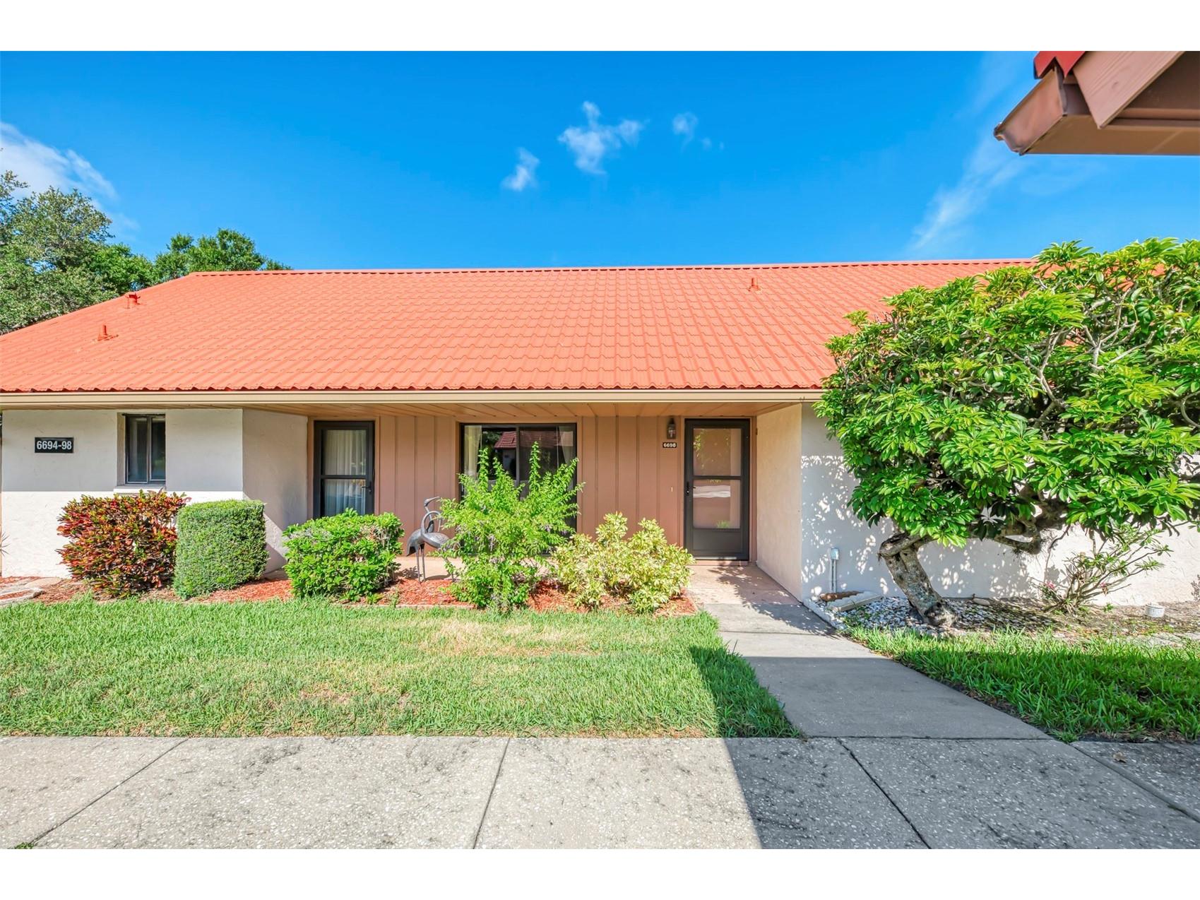 6698 Draw Lane #140 Sarasota FL 34238 A4699177 image2
