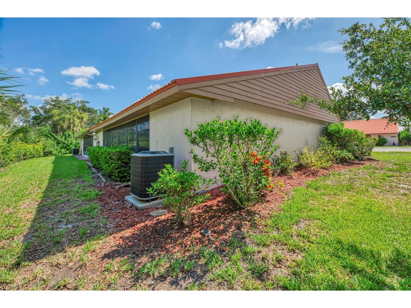 6698 Draw Lane #140 Sarasota FL 34238 A4699177 image40