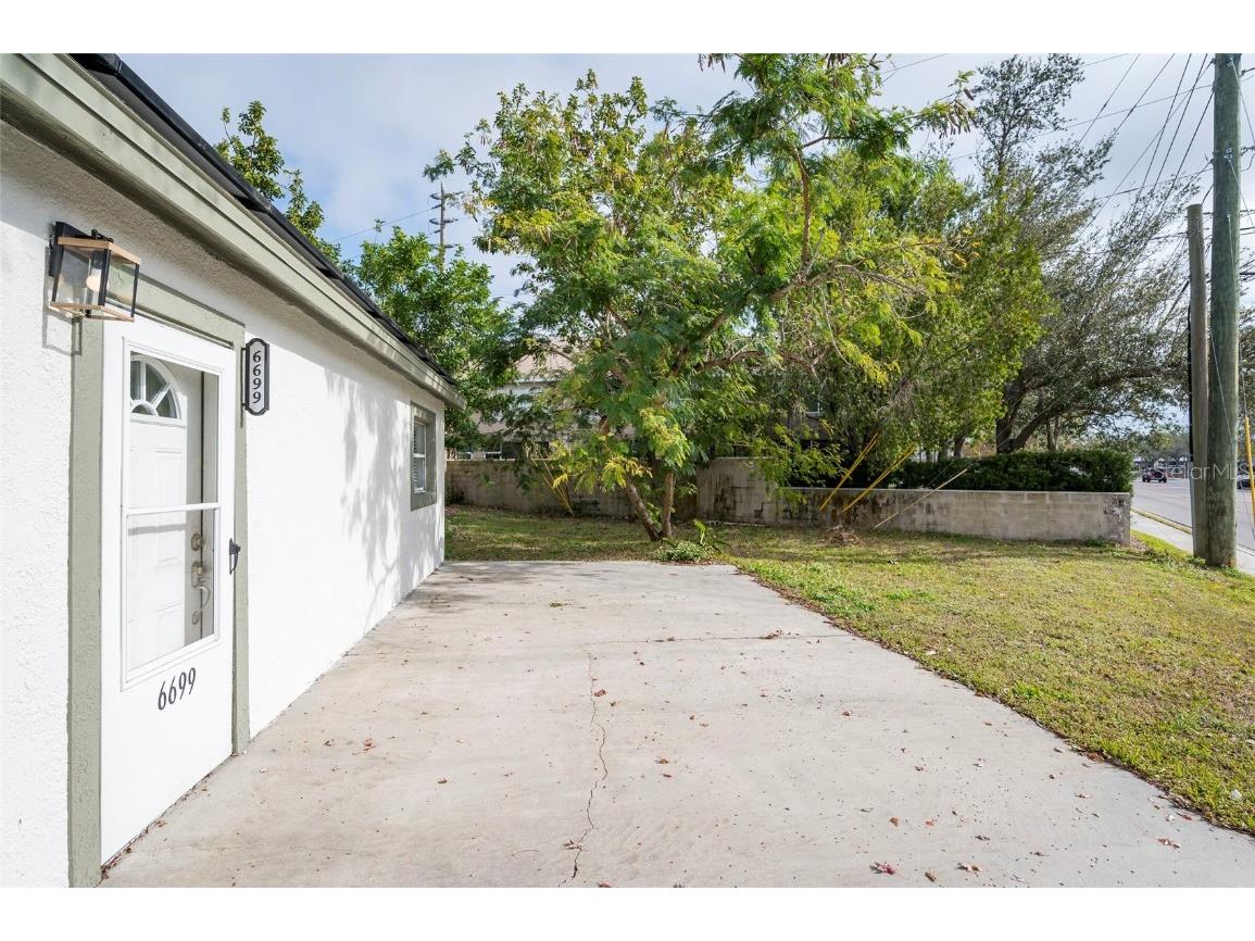 6699 78th Avenue N Pinellas Park FL 33781 TB8337233 image5