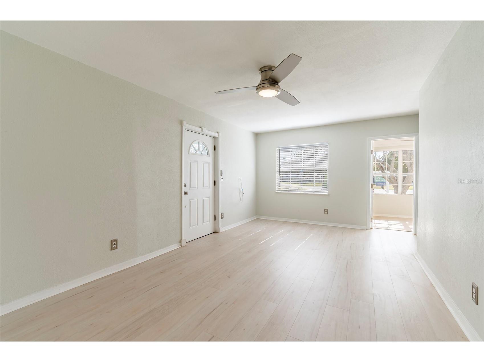 6699 78th Avenue N Pinellas Park FL 33781 TB8483605 image3