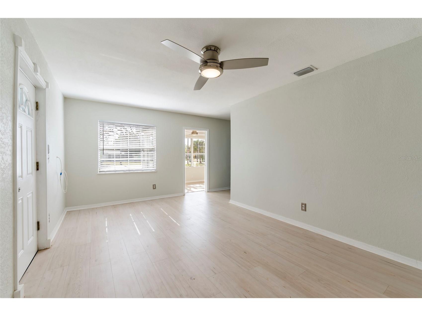 6699 78th Avenue N Pinellas Park FL 33781 TB8483605 image4