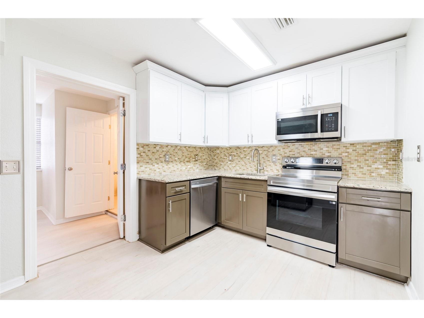 6699 78th Avenue N Pinellas Park FL 33781 TB8483605 image9