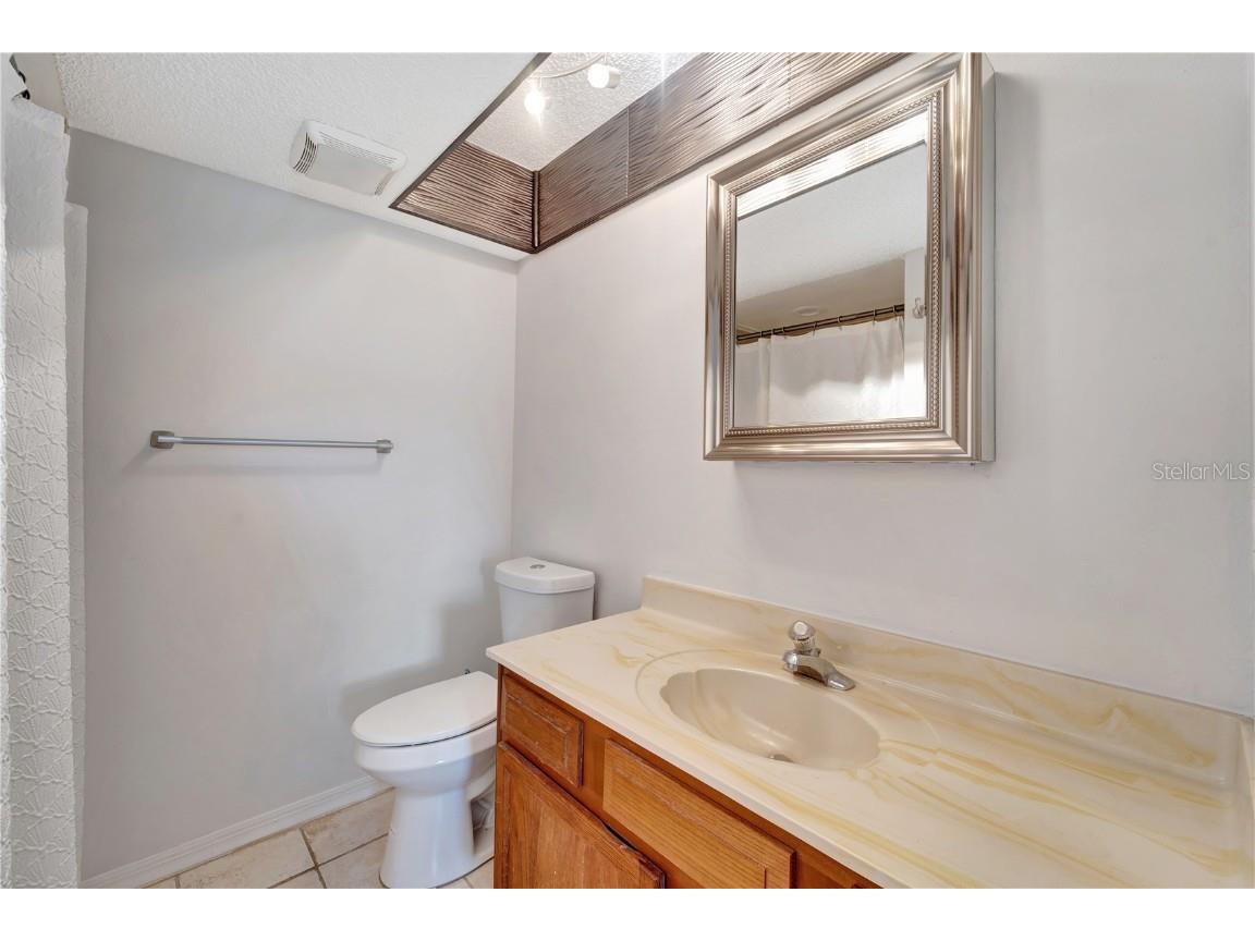 6699 San Casa Drive #L4 Englewood FL 34224 - OYSTER CREEK D6141356 image16