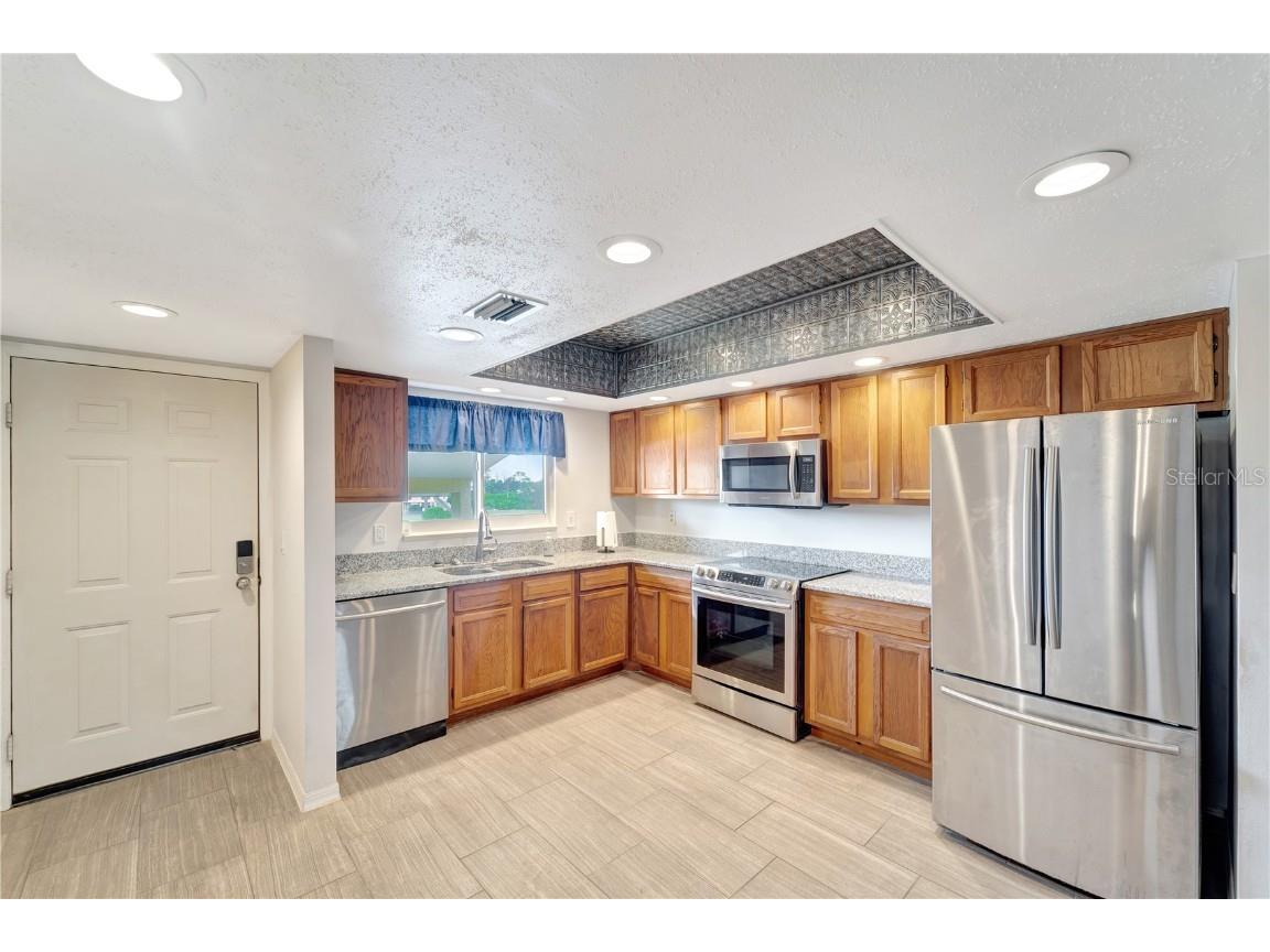 6699 San Casa Drive #L4 Englewood FL 34224 - OYSTER CREEK D6141356 image4