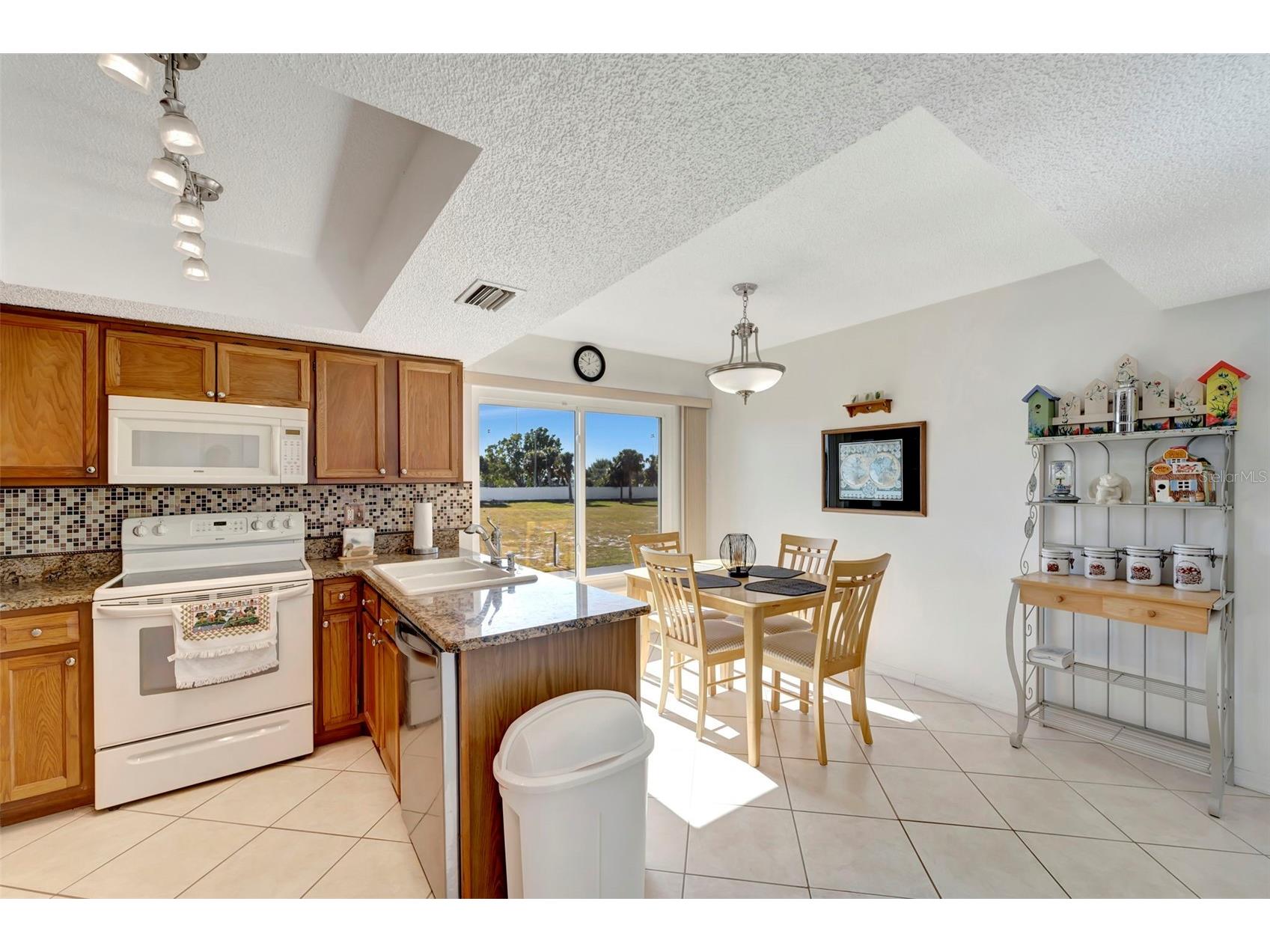 6699 San Casa Drive #L8 Englewood FL 34224 D6139692 image7
