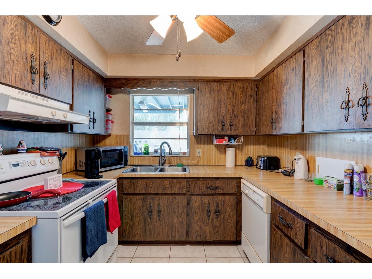 67 Broadmoor Circle Ormond Beach FL 32174 V4947155 image8