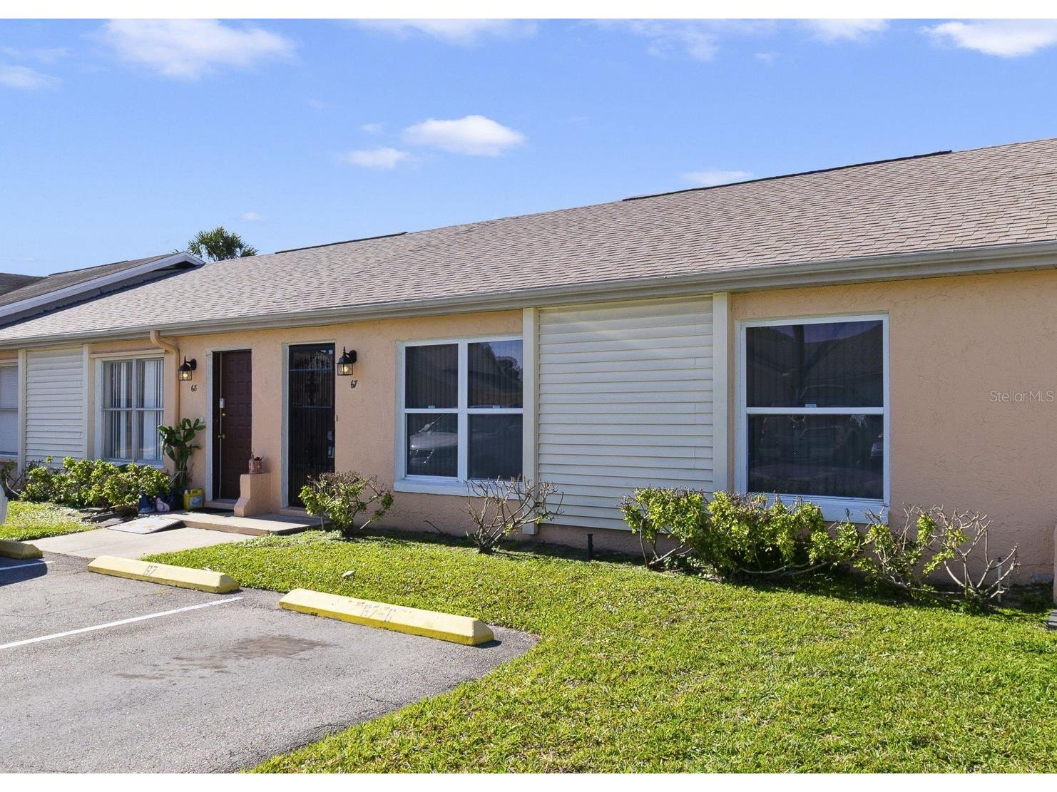 67 E Country Cove Way Kissimmee FL 34743 O6401366 image1