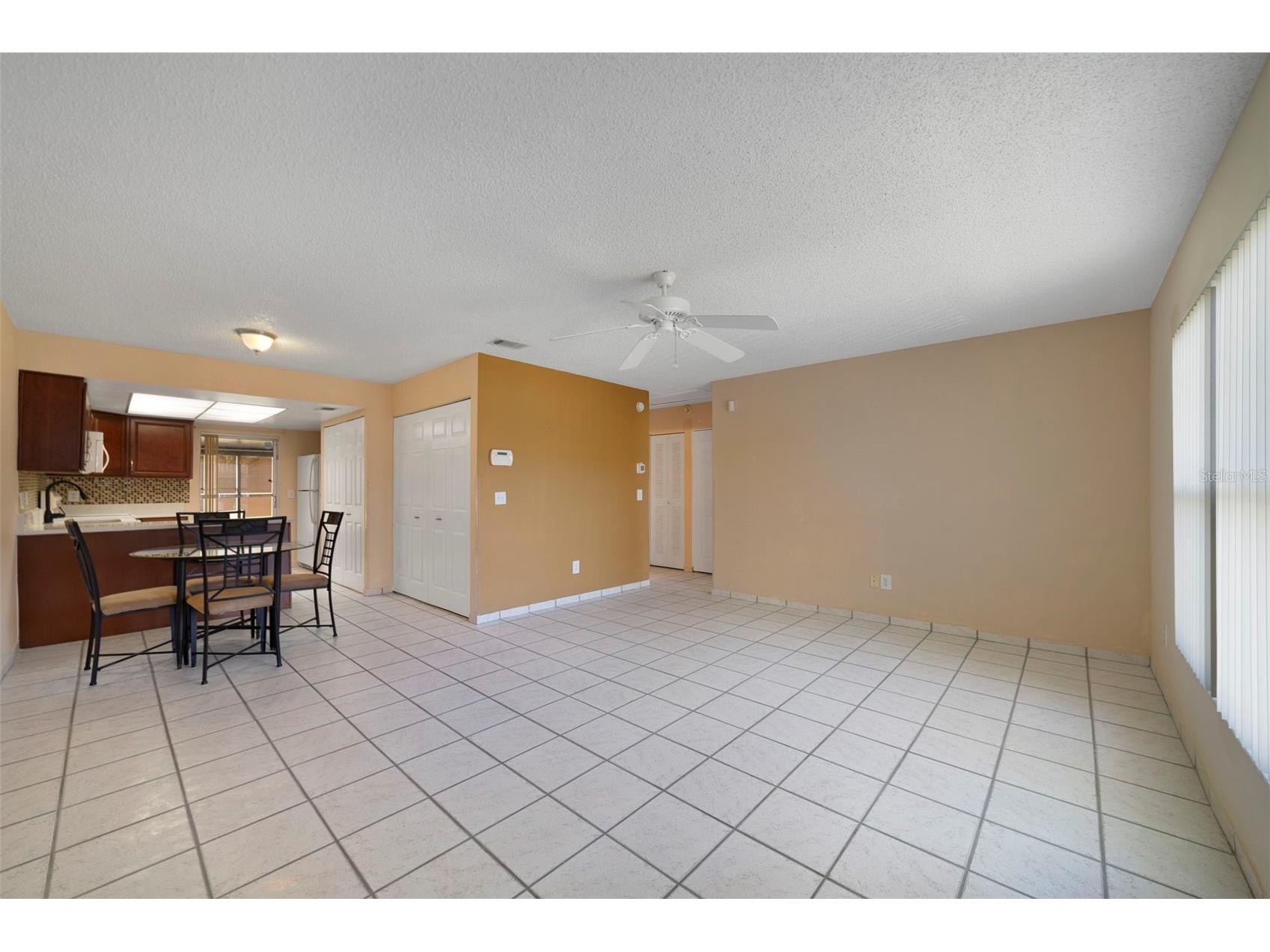 67 E Country Cove Way Kissimmee FL 34743 O6401366 image22