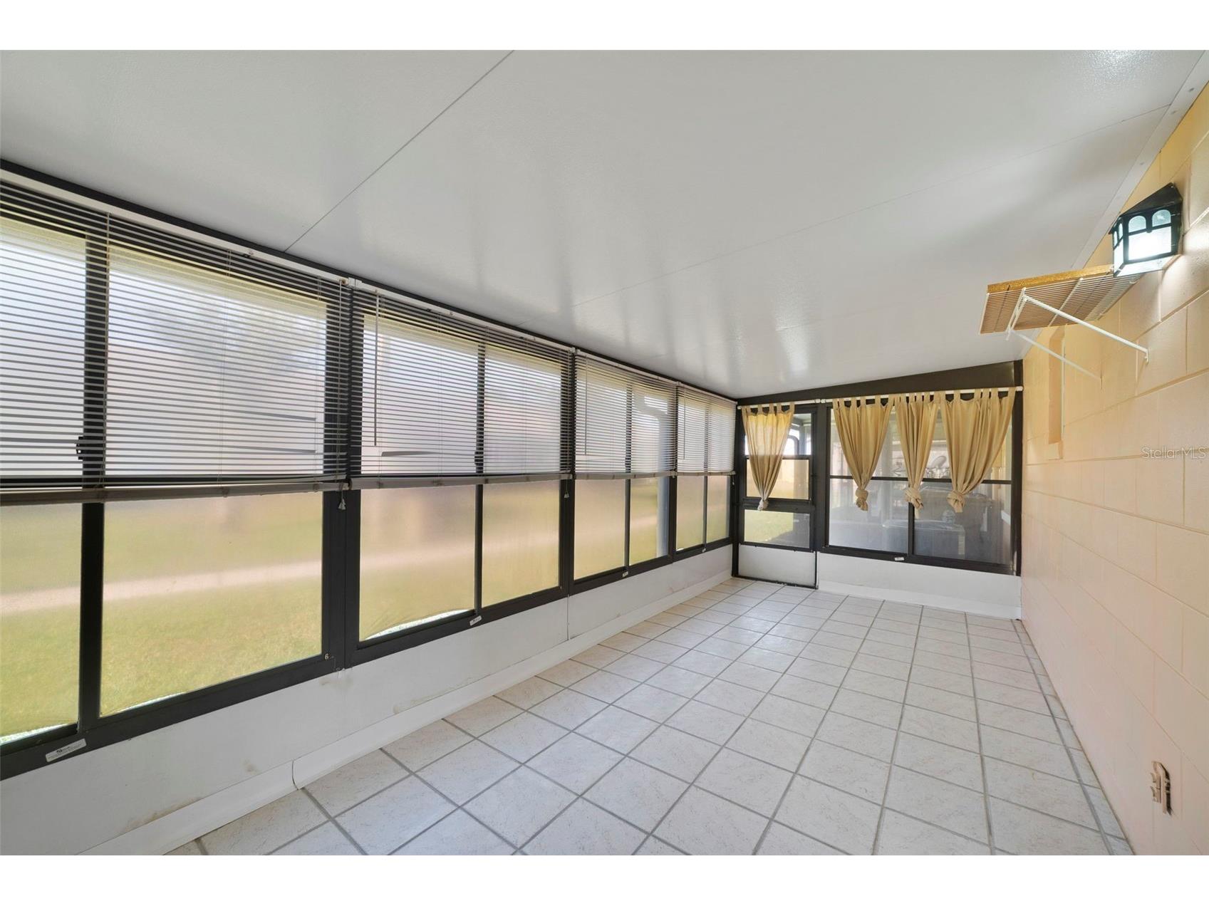 67 E Country Cove Way Kissimmee FL 34743 O6401366 image24