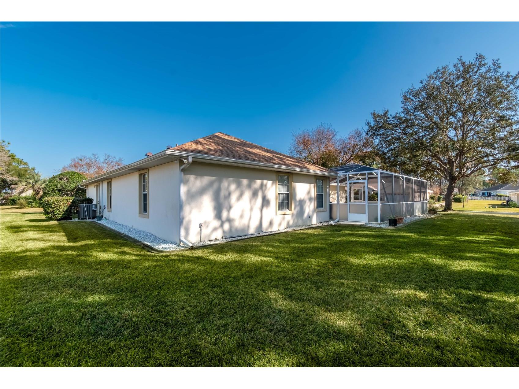 67 Lake Diamond Blvd. Ocala FL 34472 OM716455 image28