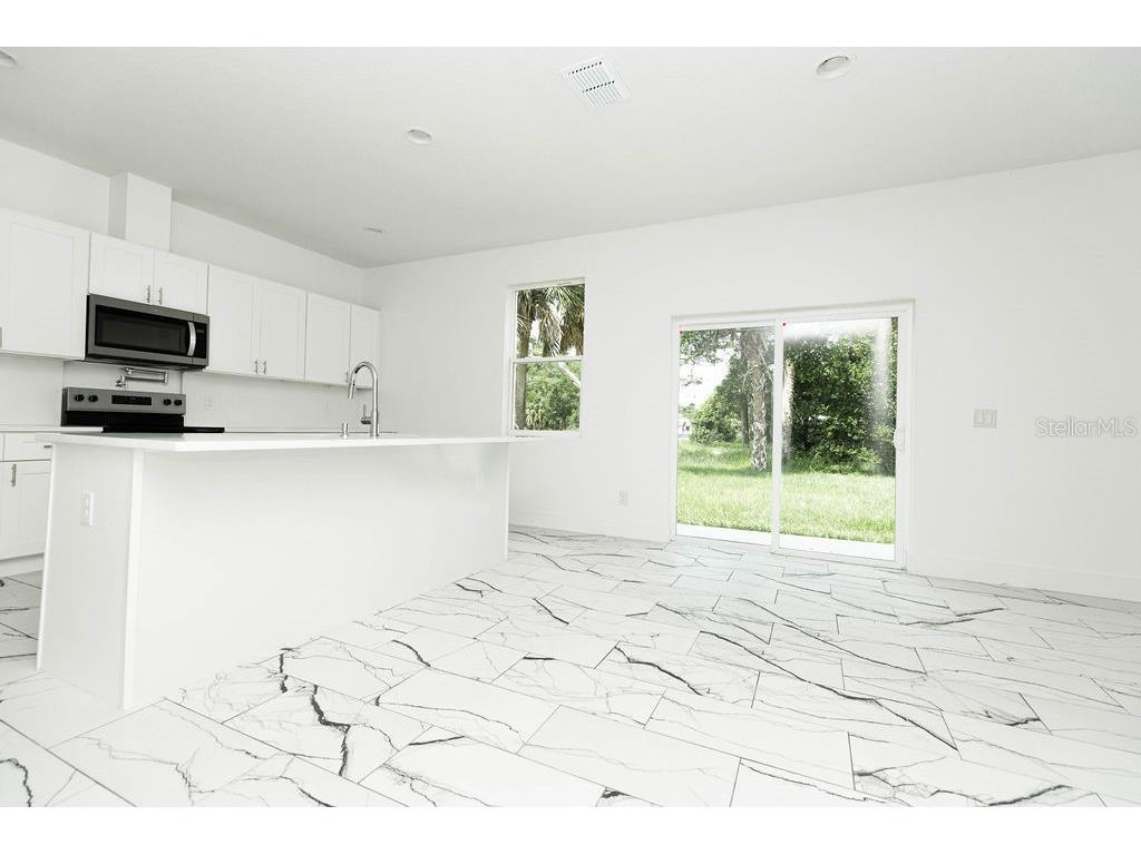 67 W 10th Street Apopka FL 32703 O6347104 image17