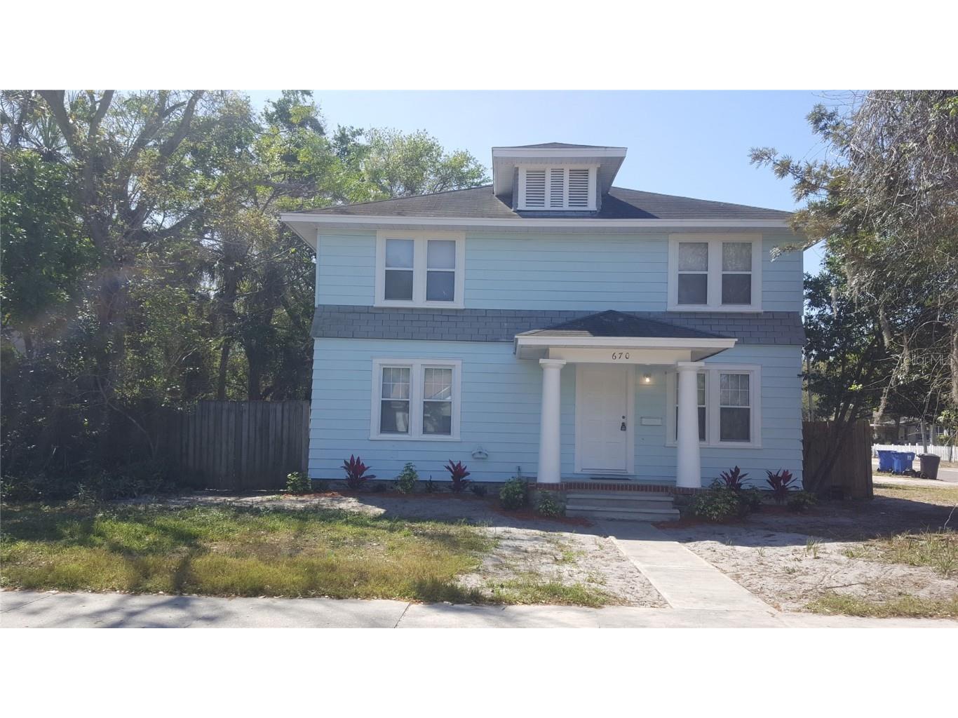 670 38th Avenue S Saint Petersburg FL 33705 U8199968 image1
