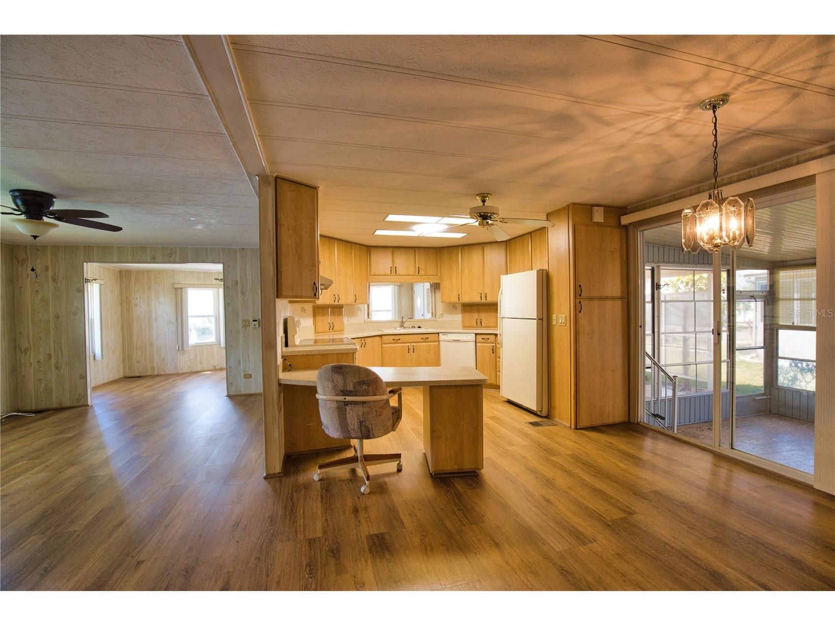 670 El Tango North Port FL 34287 TB8358993 image14