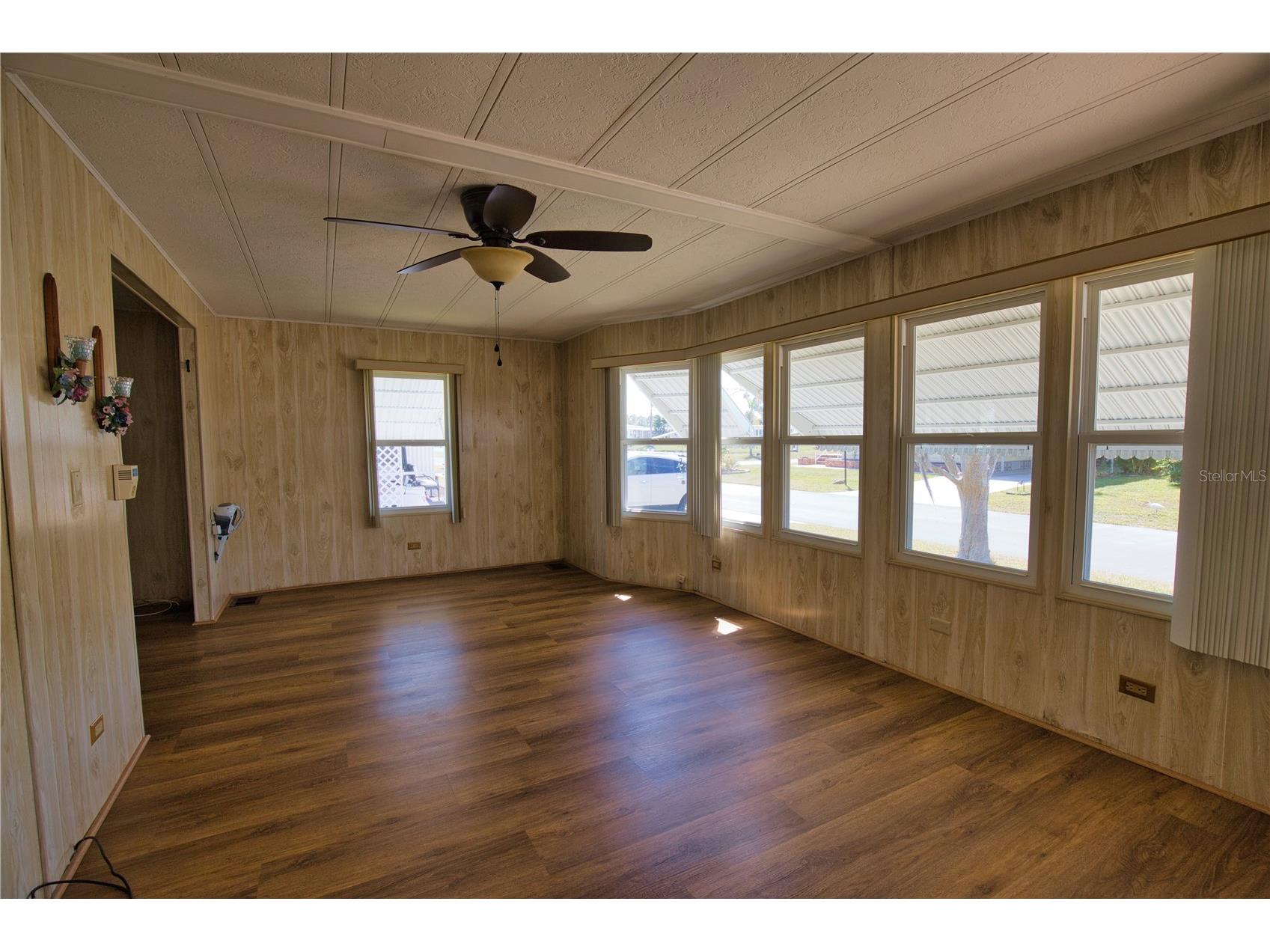 670 El Tango North Port FL 34287 TB8358993 image25