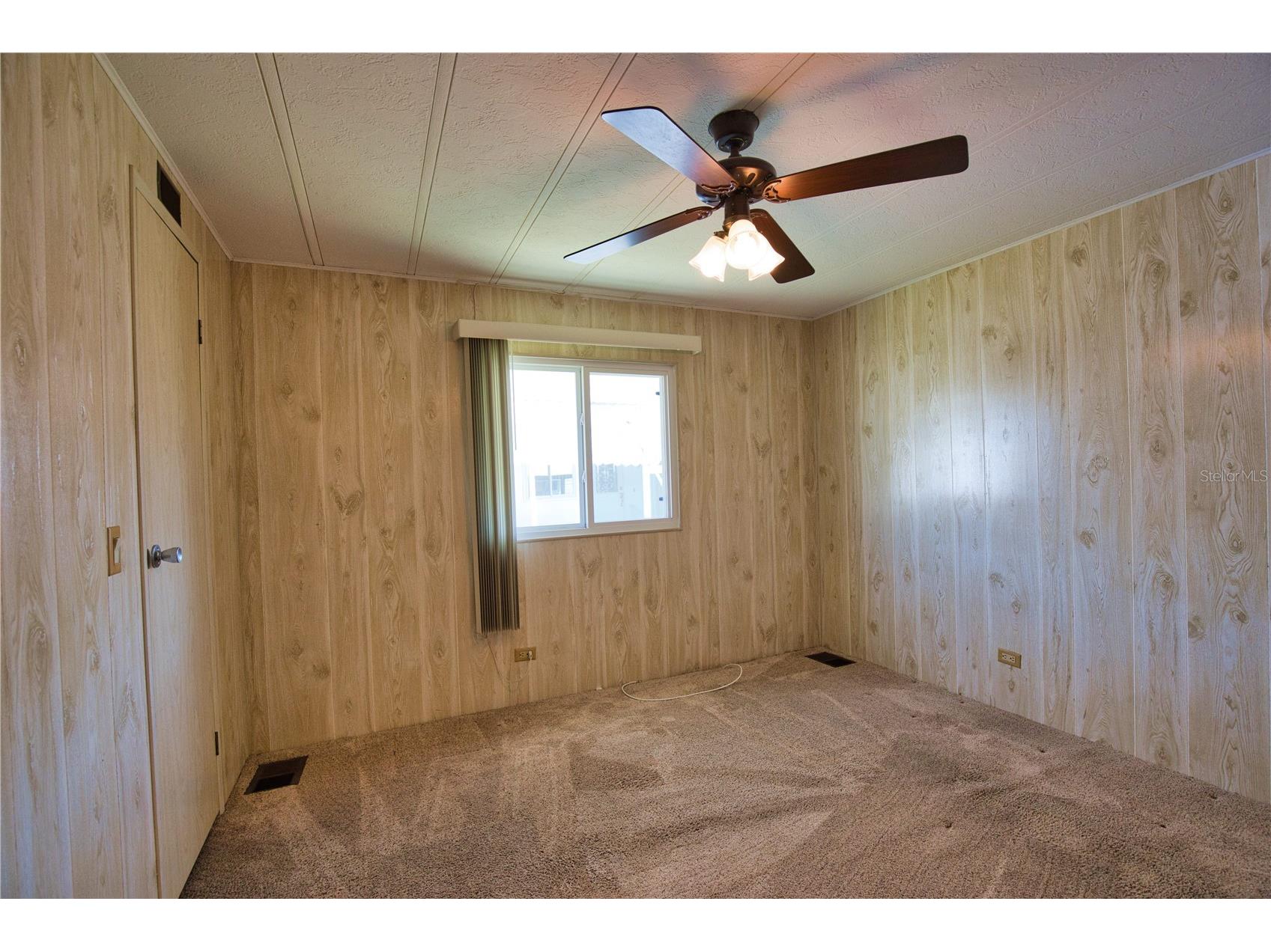 670 El Tango North Port FL 34287 TB8358993 image36