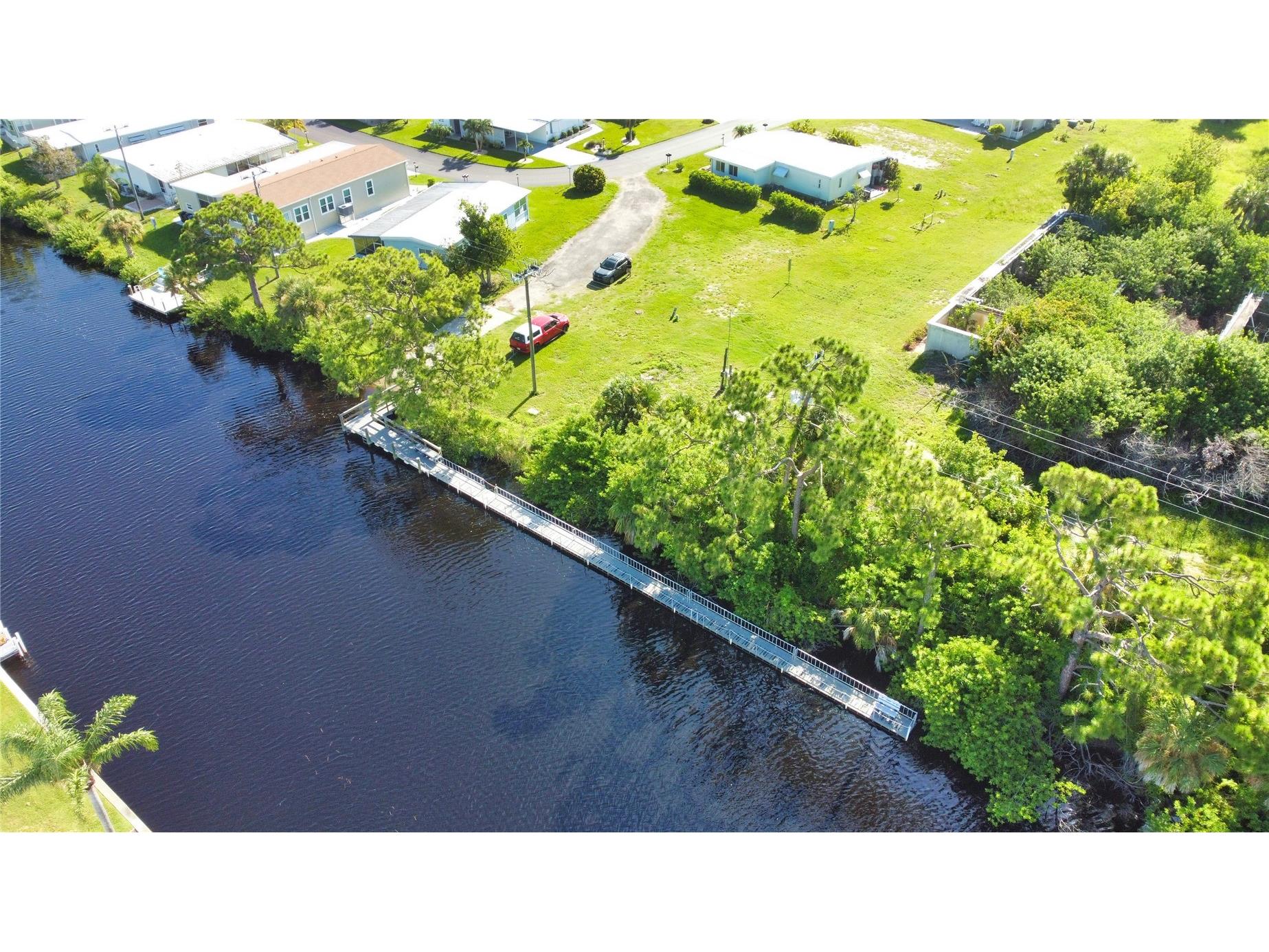670 El Tango North Port FL 34287 TB8358993 image40