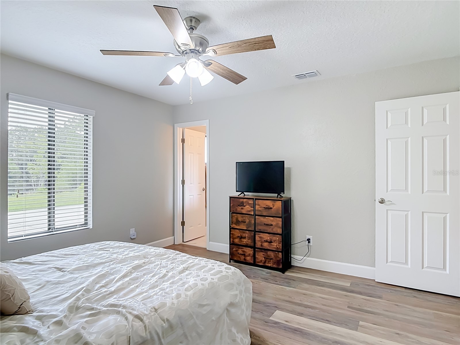 670 Glen Circle New Smyrna Beach FL 32168 O6414957 image36