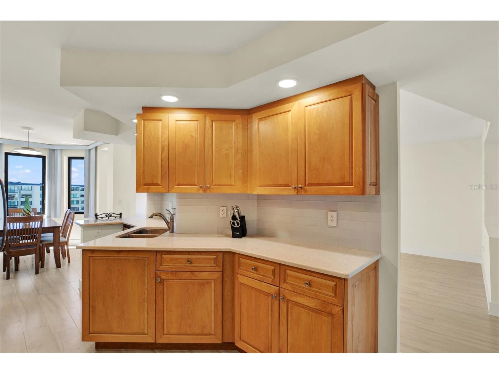 670 Island Way #1006 Clearwater Beach FL 33767 TB8491747 image10