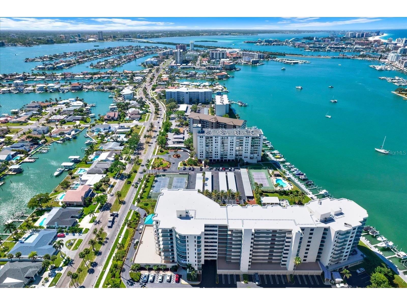 670 Island Way #1006 Clearwater Beach FL 33767 TB8491747 image2