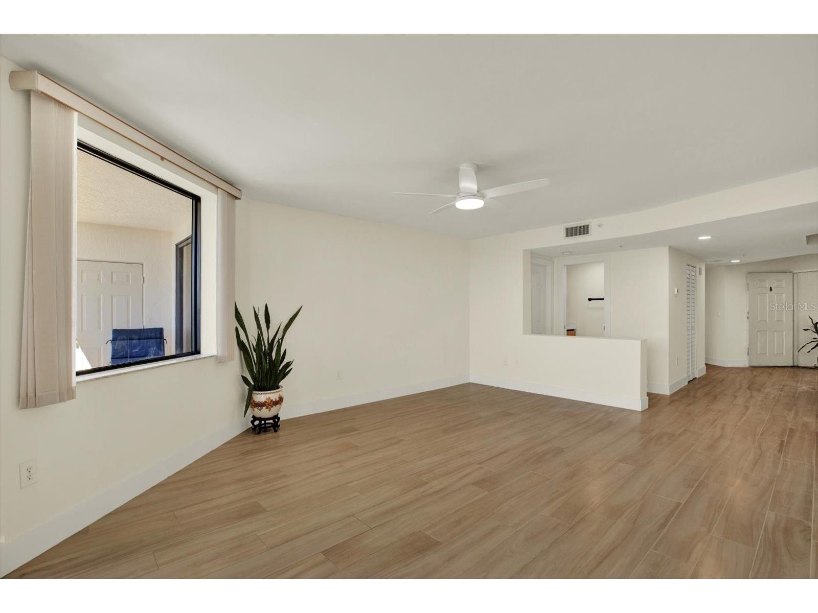 670 Island Way #1006 Clearwater Beach FL 33767 TB8491747 image8