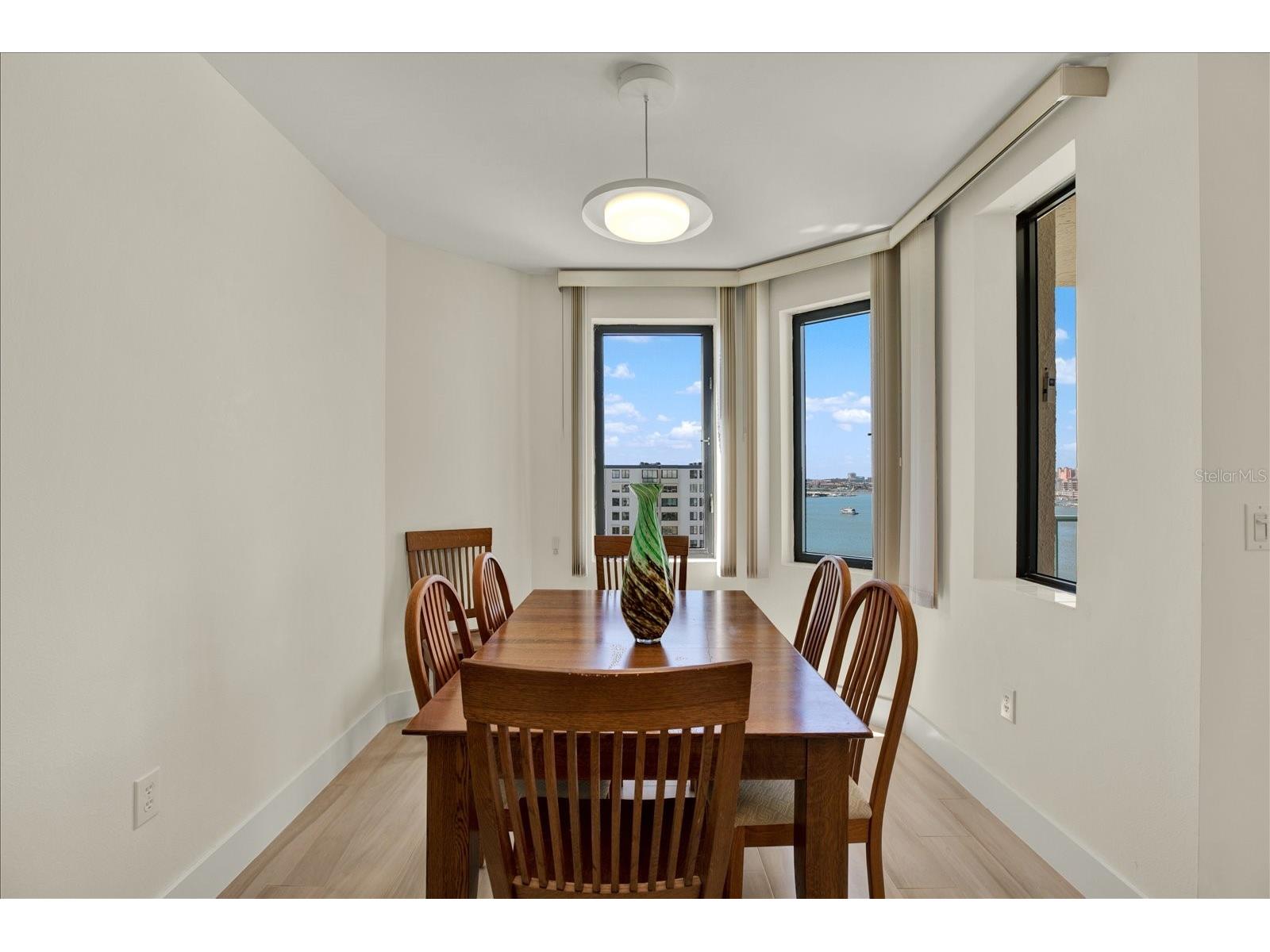 670 Island Way #1006 Clearwater Beach FL 33767 TB8491747 image9