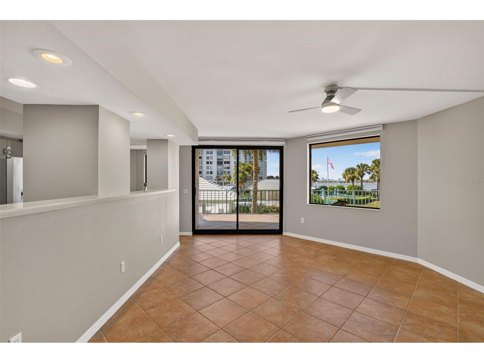 670 Island Way #207 Clearwater Beach FL 33767 - MANDALAY CHANNEL TB8511426 image18