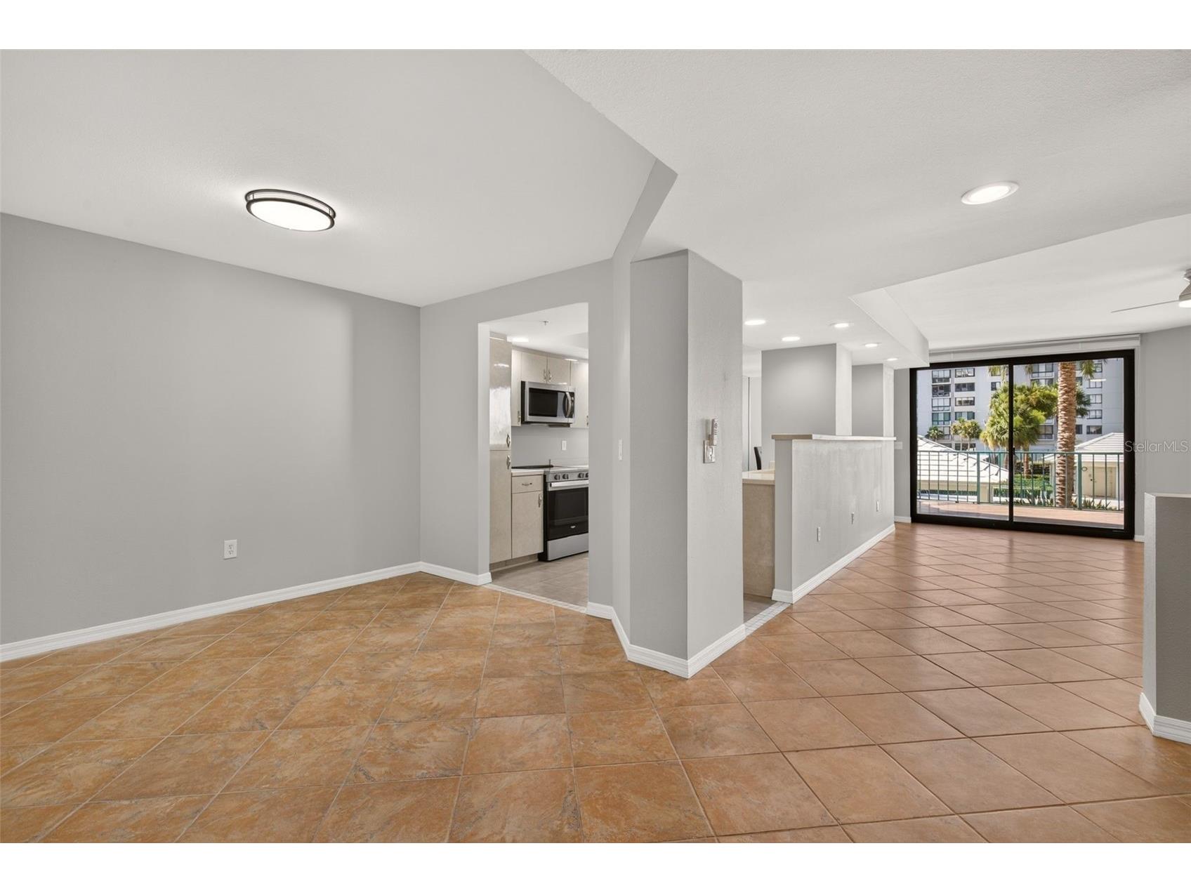 670 Island Way #207 Clearwater Beach FL 33767 - MANDALAY CHANNEL TB8511426 image21