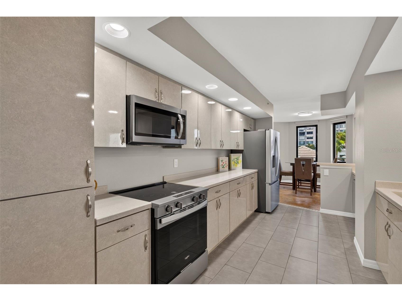 670 Island Way #207 Clearwater Beach FL 33767 - MANDALAY CHANNEL TB8511426 image25