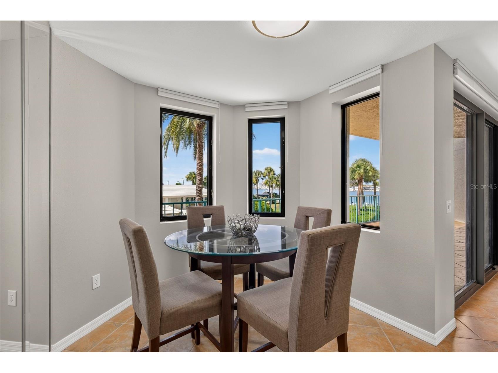 670 Island Way #207 Clearwater Beach FL 33767 - MANDALAY CHANNEL TB8511426 image28