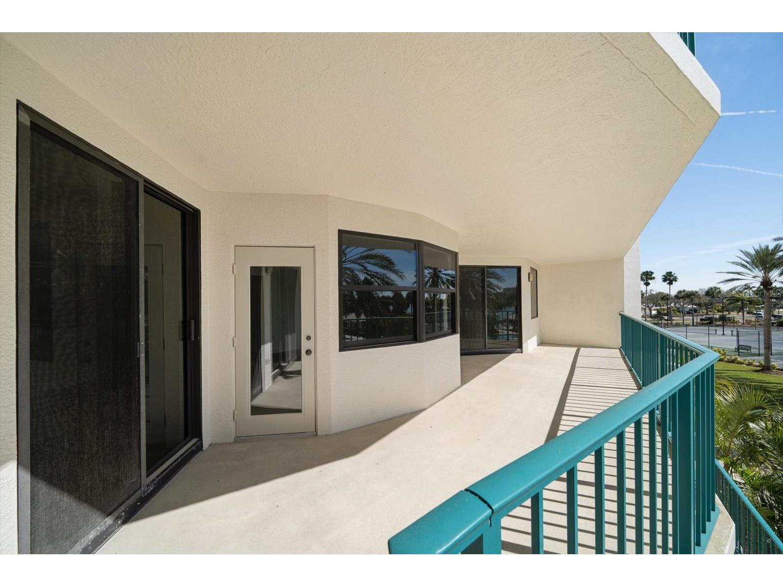 670 Island Way #304 Clearwater Beach FL 33767 TB8472962 image12