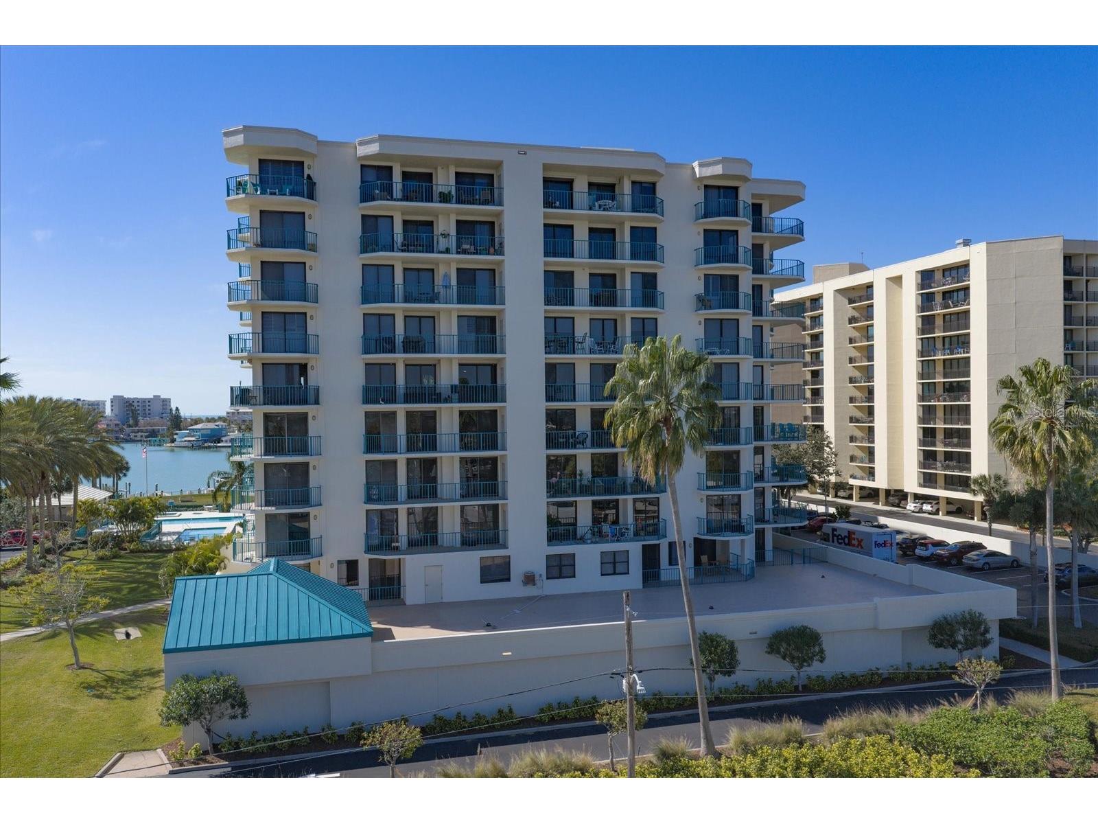 670 Island Way #304 Clearwater Beach FL 33767 TB8472962 image55