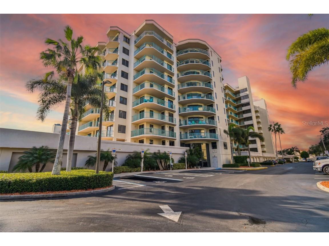 670 Island Way #306 Clearwater FL 33767 - MANDALAY CHANNEL U8194415 image1