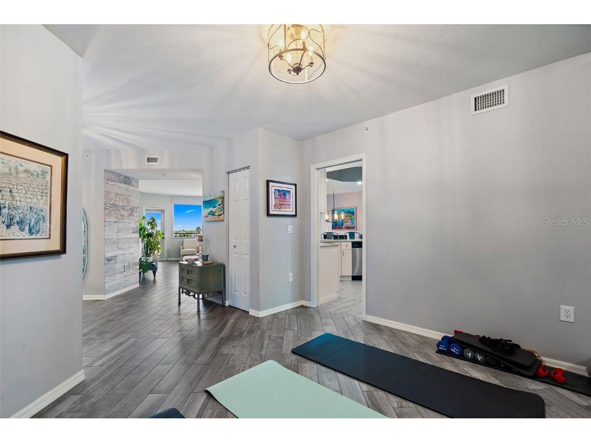 670 Island Way #500 Clearwater Beach FL 33767 - MANDALAY CHANNEL INTERCOASTAL TB8448613 image12