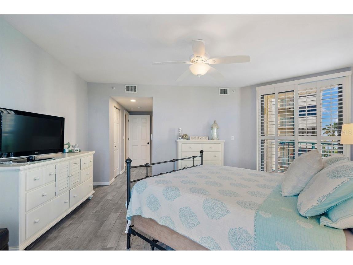 670 Island Way #500 Clearwater Beach FL 33767 - MANDALAY CHANNEL INTERCOASTAL TB8448613 image15
