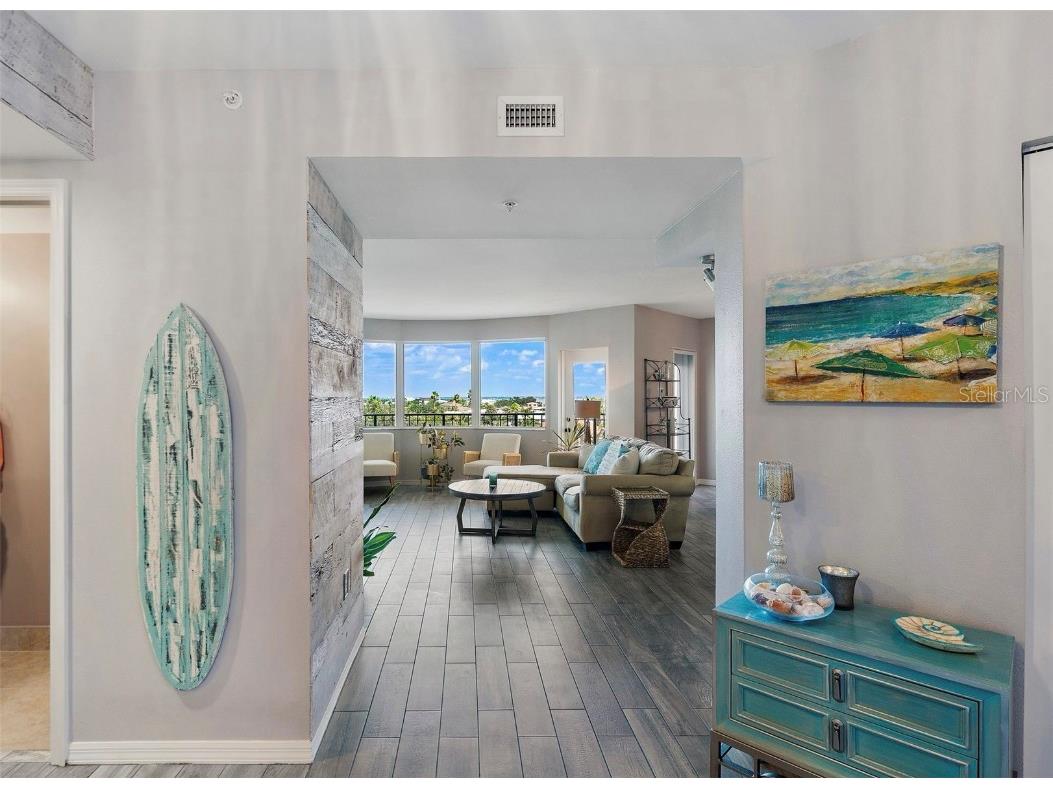 670 Island Way #500 Clearwater Beach FL 33767 - MANDALAY CHANNEL INTERCOASTAL TB8448613 image2