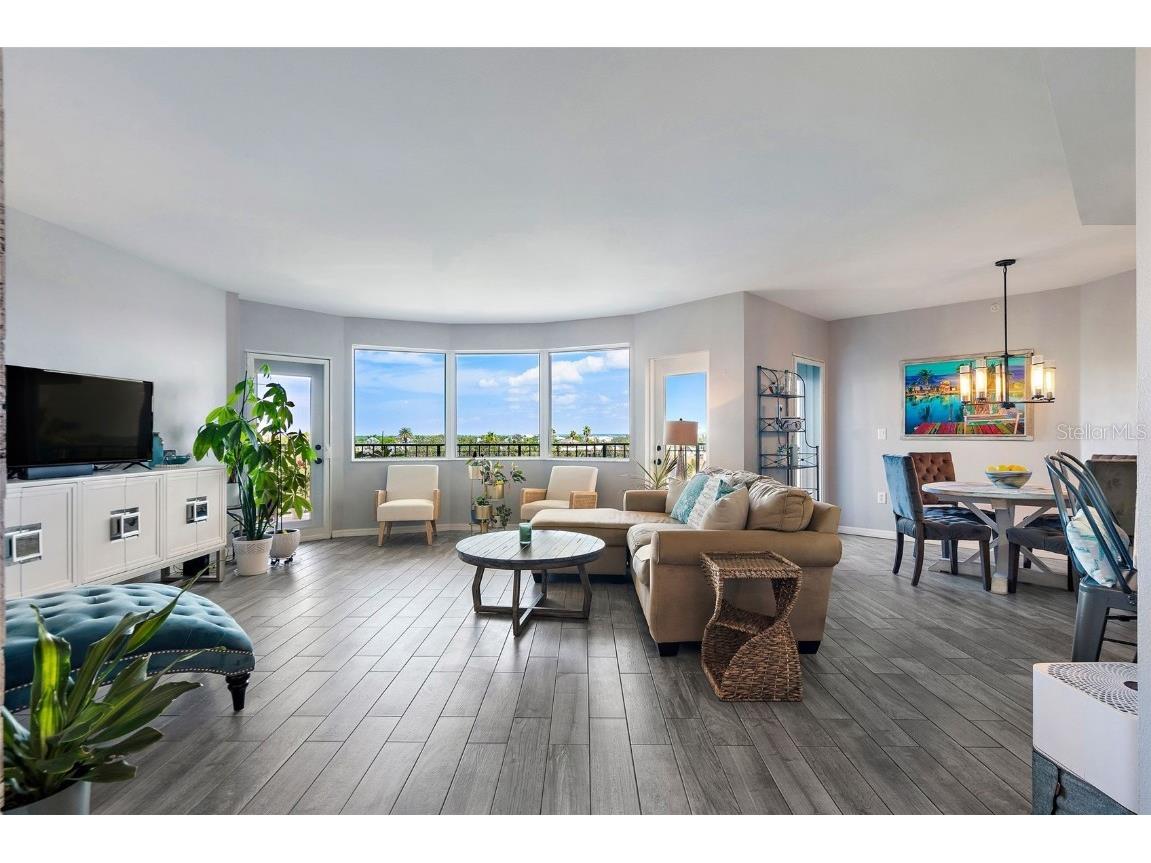 670 Island Way #500 Clearwater Beach FL 33767 - MANDALAY CHANNEL INTERCOASTAL TB8448613 image3